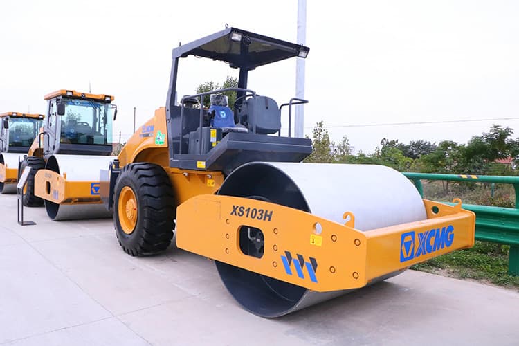 XCMG Official 10 Ton Small Road Rollers XS103H Single Drum Vibratory Road Roller for Sale